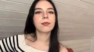 MikkiHoversten nude before webcamcam – live sex chat