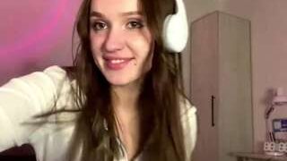 GeorgeannMedina nude before webcamcam – live sex chat