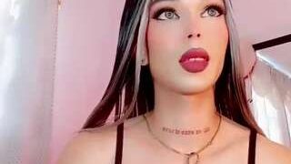 MarianLv nude before webcamcam – live sex chat