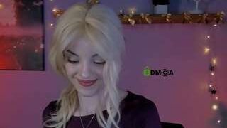 Rina-glow nude before webcamcam – live sex chat