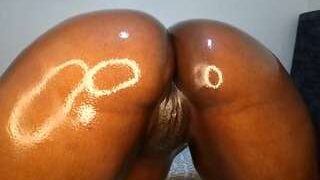 SexyprincessA nude before webcamcam – live sex chat