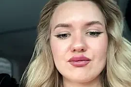 Devill_Angel_ nude closeups on webcam for live sex video chat