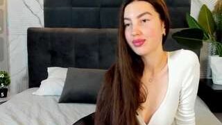 LiraRevery nude before webcamcam – live sex chat