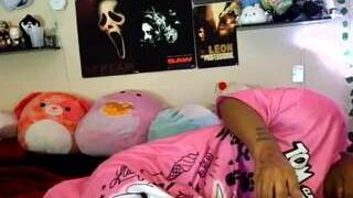 Shawty Dot nude before webcamcam – live sex chat