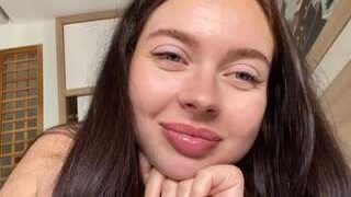 EllamaeRile nude before webcamcam – live sex chat