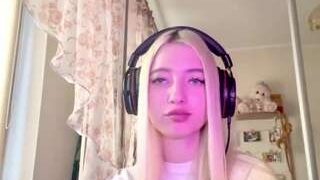 IsabellaGallo nude before webcamcam – live sex chat