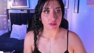 Ladyraing nude before webcamcam – live sex chat