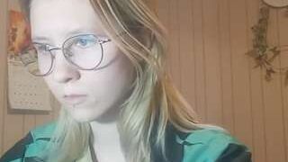 Sari nude before webcamcam – live sex chat