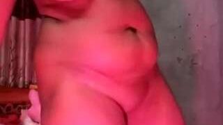 Squirts queen nude before webcamcam – live sex chat