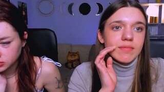 Alira-glow nude before webcamcam – live sex chat