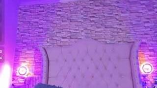 AmandaMoore19 nude before webcamcam – live sex chat