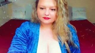 QueenMargo18 nude before webcamcam – live sex chat