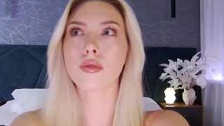 Angeleees nude before webcamcam – live sex chat