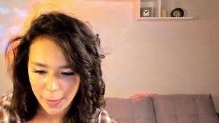 Elaine nude before webcamcam – live sex chat
