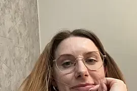 FReyja_44 nude closeups on webcam for live sex video chat