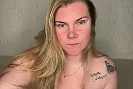 SexyBlondJoanna-Exclusief nude closeups on webcam for live sex video chat