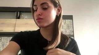 TemekaRoskowinski nude before webcamcam – live sex chat