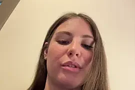vanessa_anne nude closeups on webcam for live sex video chat