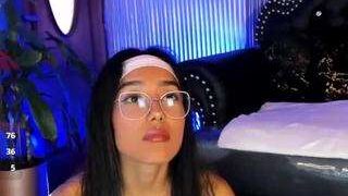 Lunnavelour nude before webcamcam – live sex chat