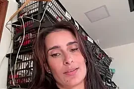 Lusty_Louise nude closeups on webcam for live sex video chat