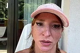 Sexy-Rachel nude closeups on webcam for live sex video chat