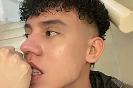 yoursexyjose nude closeups on webcam for live sex video chat