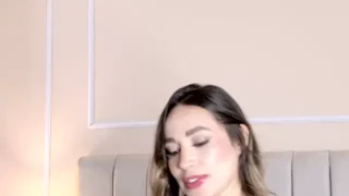 GabbydelRey nude closeups on webcam for live sex video chat