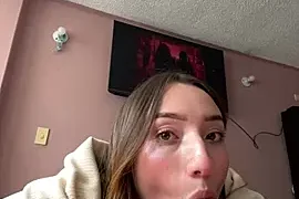 Valery_Salmons nude closeups on webcam for live sex video chat